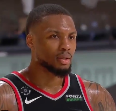 El base Damian Lillard