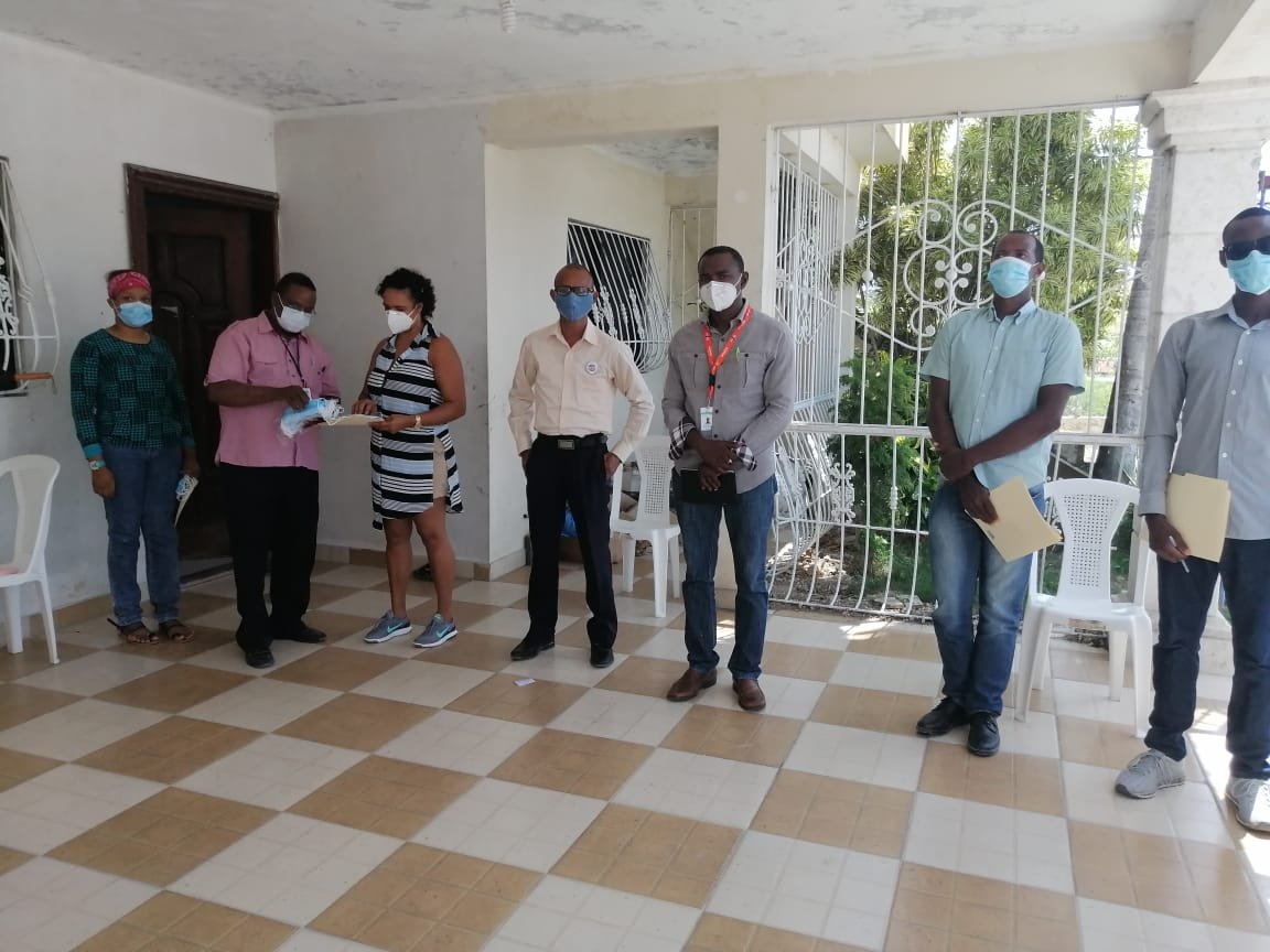  Operativo de prevención y educación comunitaria en Verón-Punta Cana