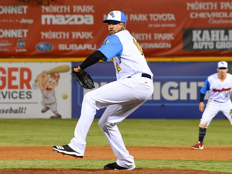Devin Williams de los Ceveceros de Milwaukee / Fuente Externa