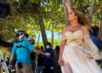 Jennifer López is seen on the recording set in the Dominican Republic