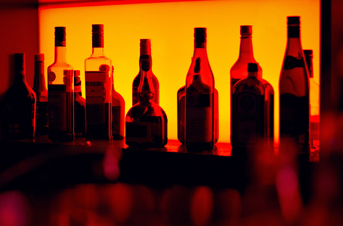 Adopron resalta logros del Gobierno en combate al comercio ilícito de bebidas alcohólicas - Vimarsana News