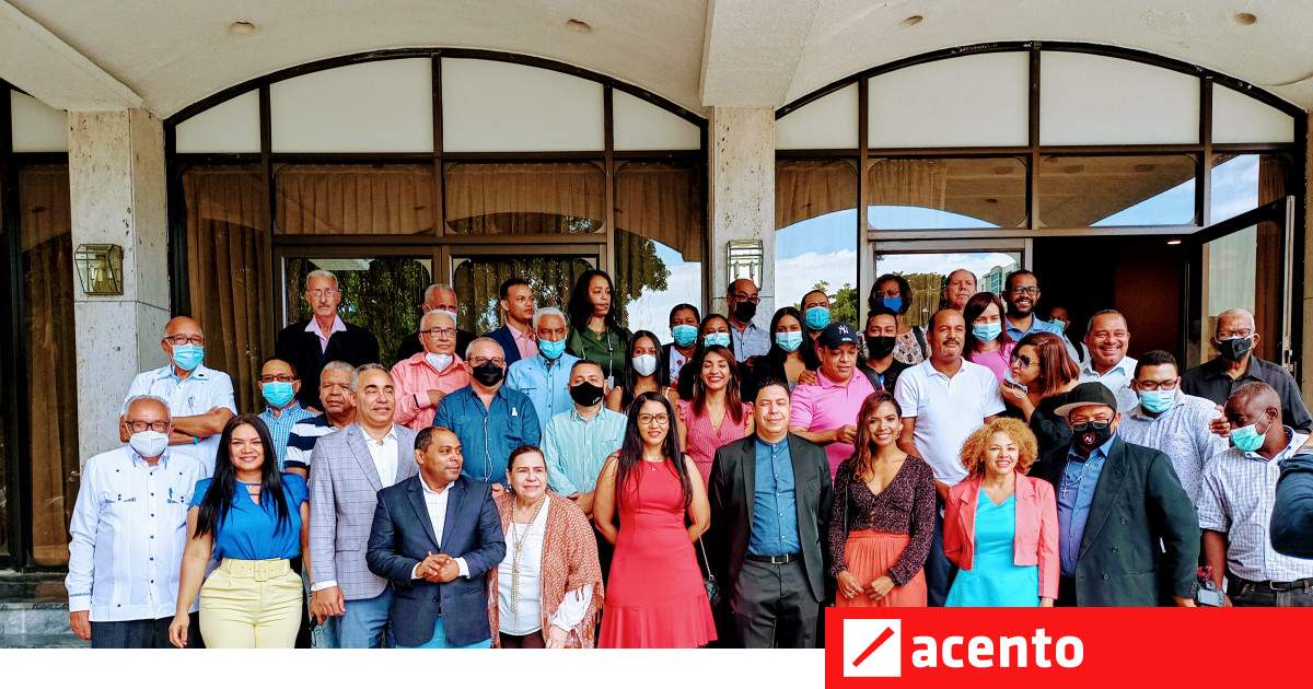 Quedó constituida la Academia Dominicana de Periodistas de Arte y Espectáculos (ADOPAE) - Vimarsana News