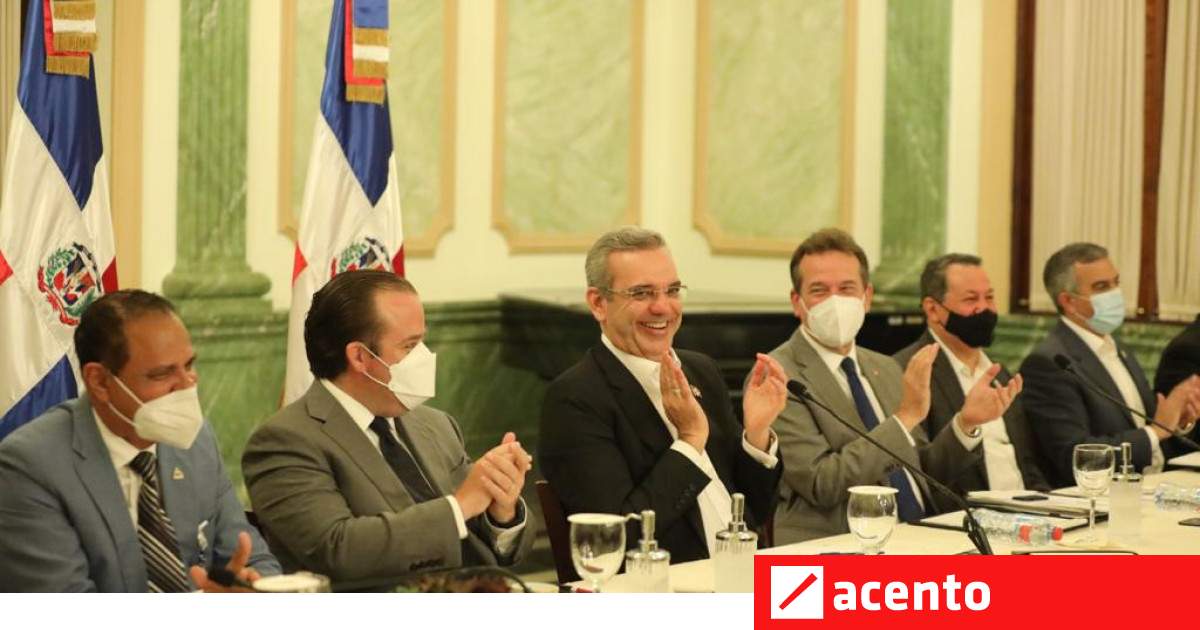 Abinader aplaude a los colmados en reunión con comerciantes detallistas - Vimarsana News