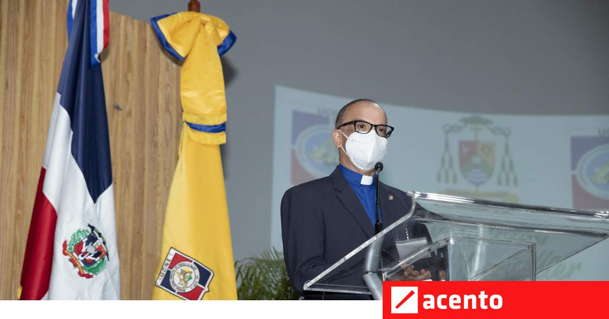 Obispo Ramón Alfredo de la Cruz Baldera, nuevo Gran Canciller Universidad Nordestana - Vimarsana News