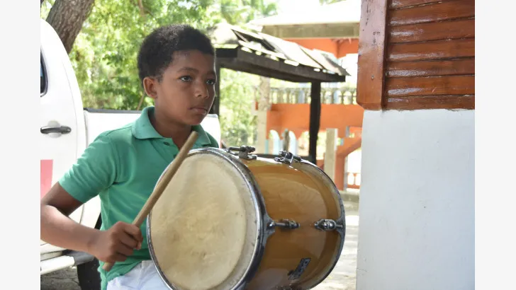  El anhelo de los comunitarios en Guananico, es poder tener una escuela de música.<br/>©Emil Socías/acento.com.do