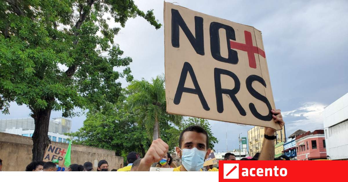 Coalición por Seguridad Social Digna se movilizó contra AFP y ARS - Vimarsana News